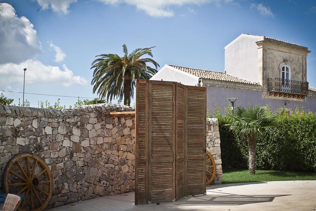 Hotel Casa Ciomod Módica Exterior foto
